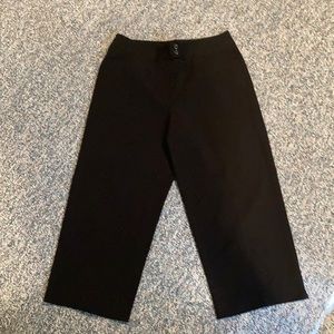 Apt 9 Capri Pants